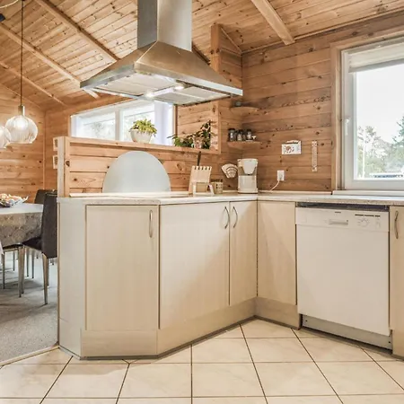 3 Bedroom Amazing In Hemmet Σπίτι διακοπών *